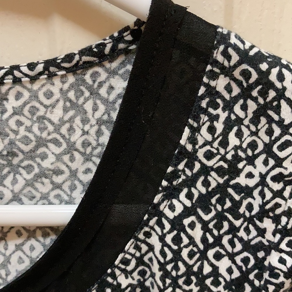 Ann Taylor T - Picture 2 of 3